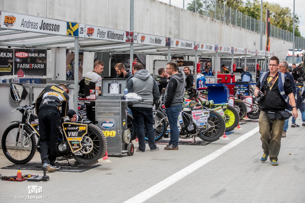 Trening przed Grand Prix na Motoarenie