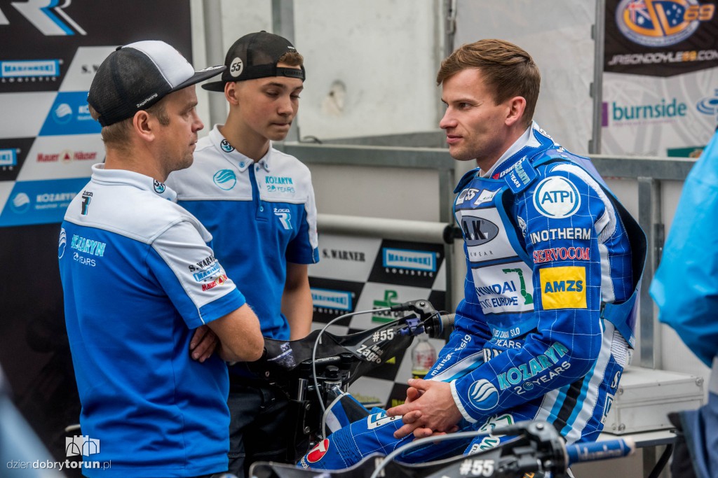 Trening przed Grand Prix na Motoarenie