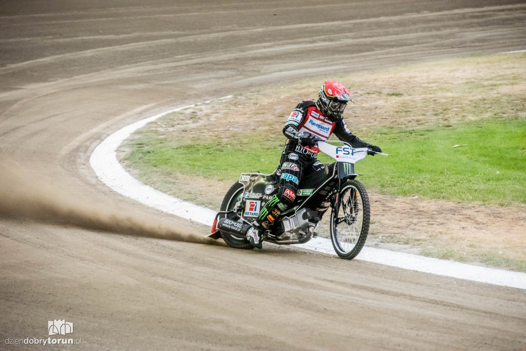 Trening przed Grand Prix na Motoarenie