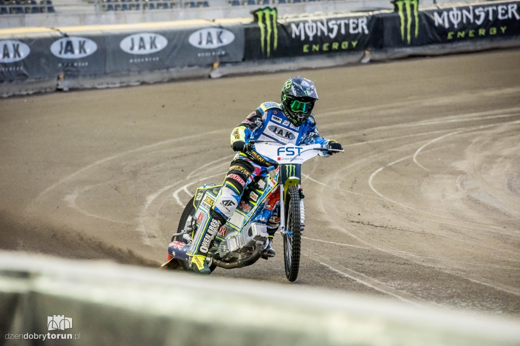 Trening przed Grand Prix na Motoarenie