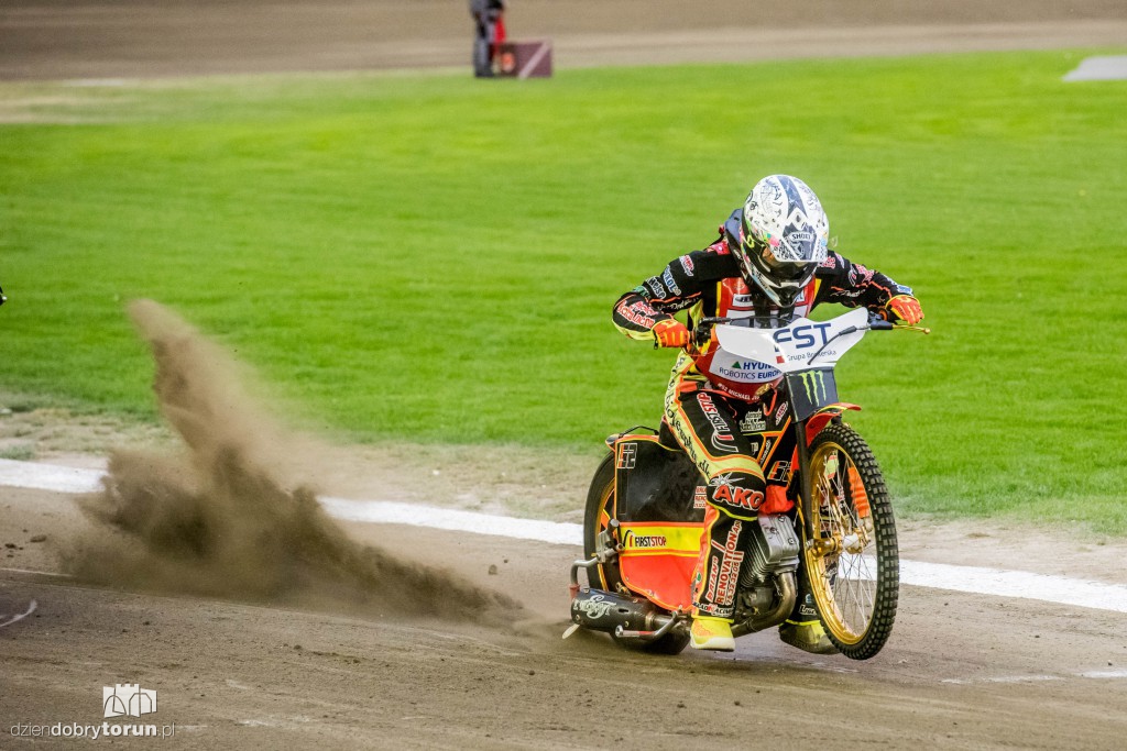 Trening przed Grand Prix na Motoarenie