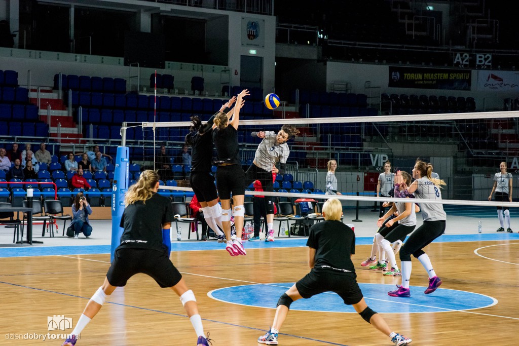 Budowlani Toruń - PTPS Piła 4:0