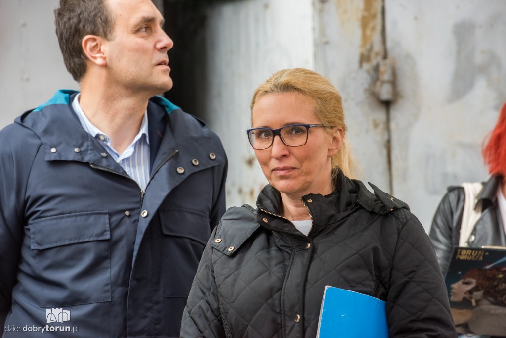 Lokatorzy wrócili na Chłopickiego