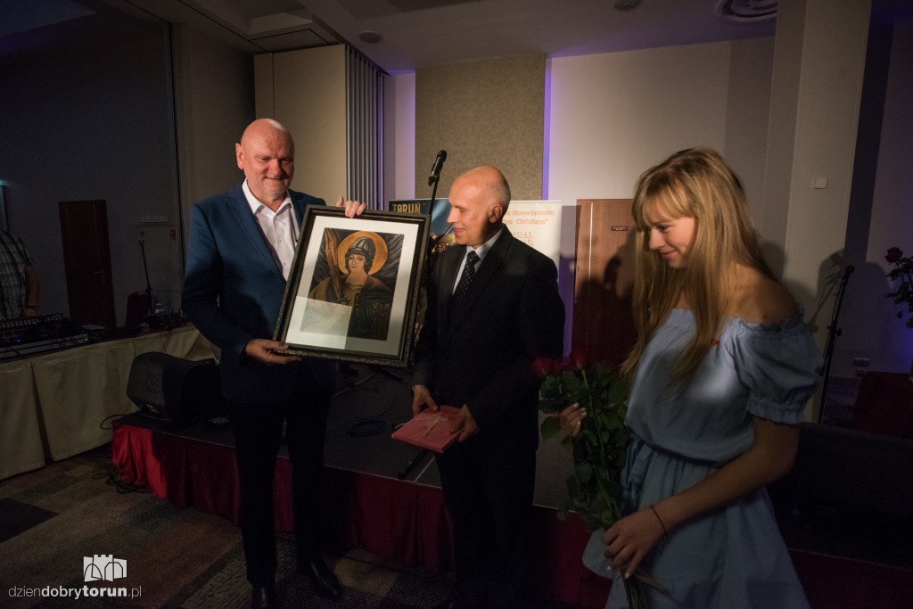 Civitas Christiana rozdaje Anioły
