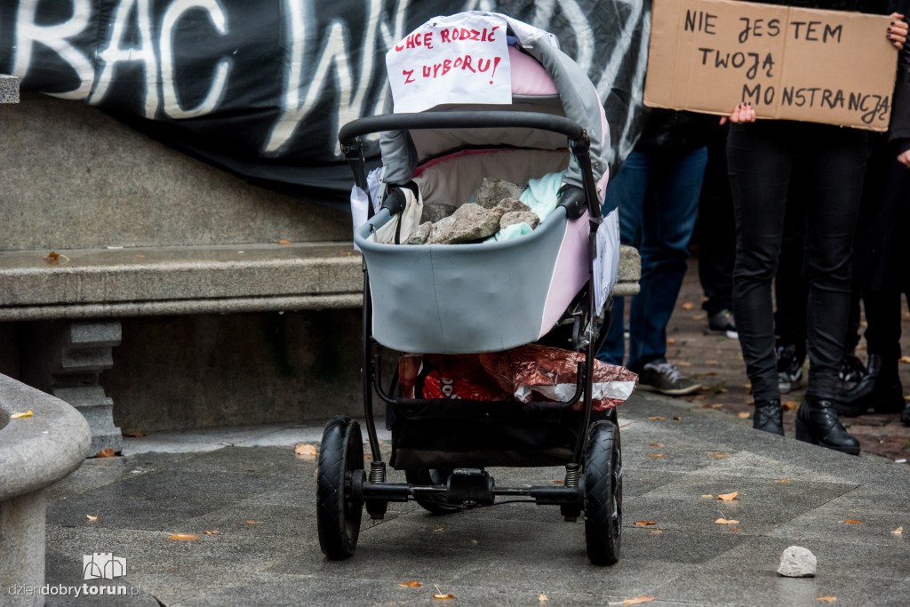 Czarny Protest pod Kopernikiem
