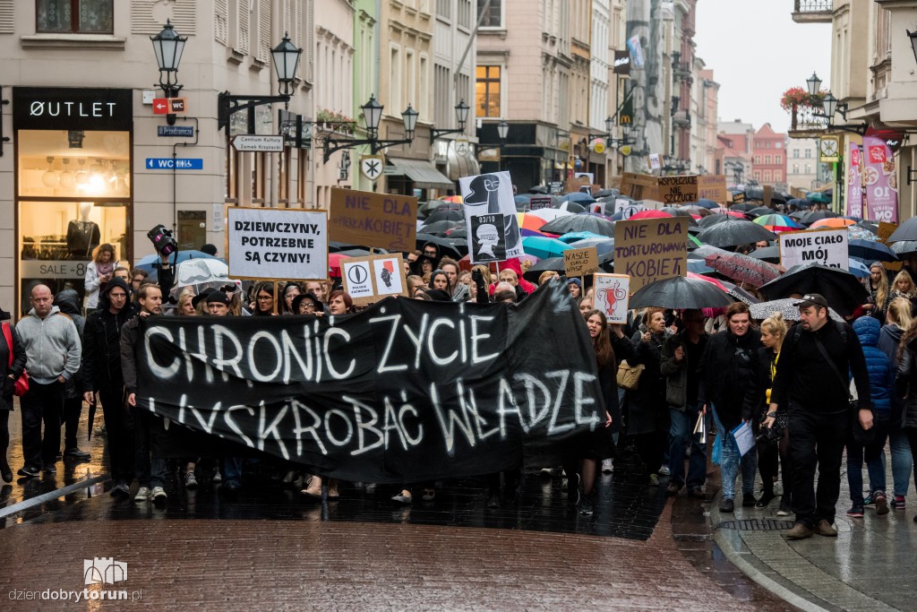Czarny Protest pod Kopernikiem