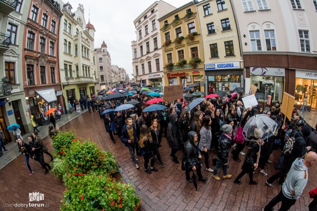 Czarny Protest pod Kopernikiem
