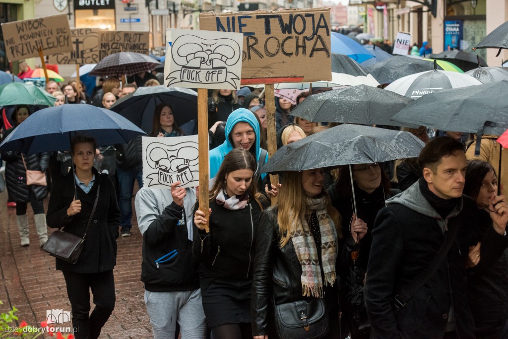 Czarny Protest pod Kopernikiem