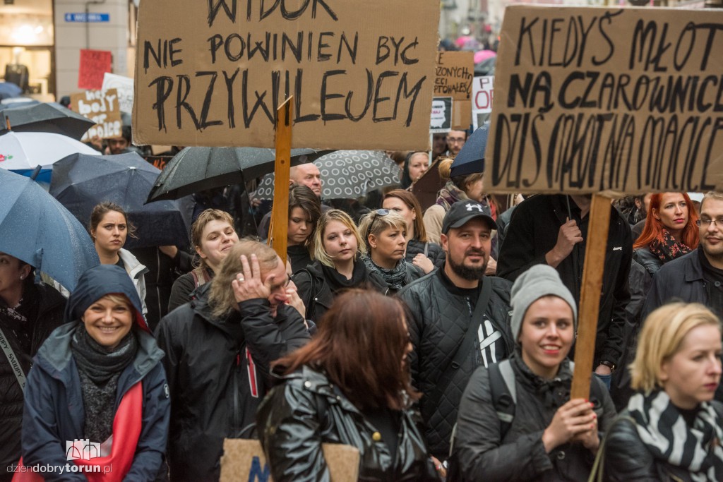 Czarny Protest pod Kopernikiem