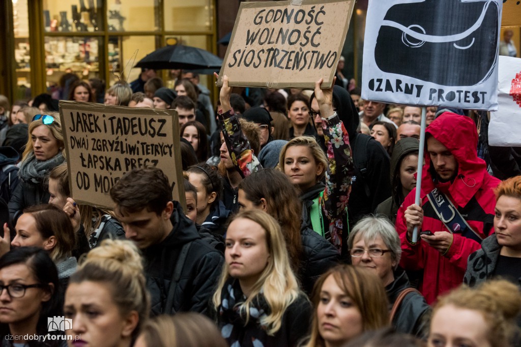 Czarny Protest pod Kopernikiem
