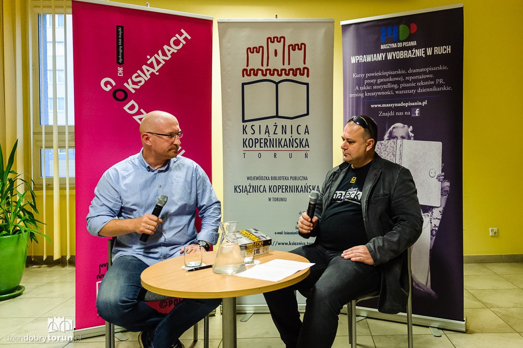 Robert Małecki. Spotkanie autorskie