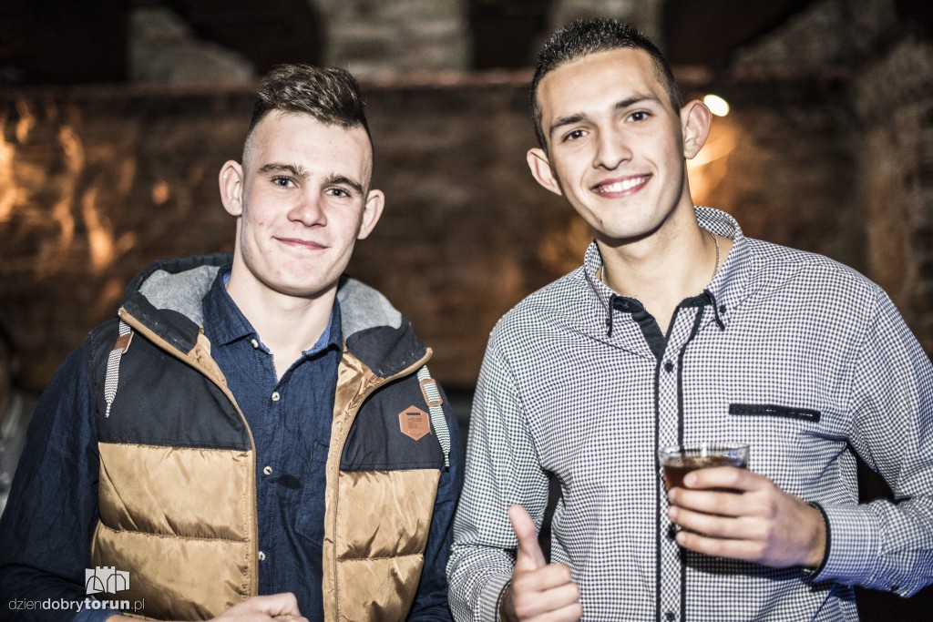 Piątkowa klubowa noc u Szwejka