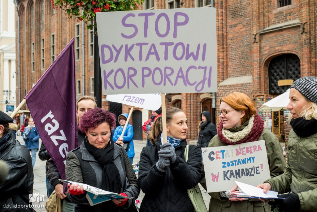 Torunianie przeciw CETA i TTIP