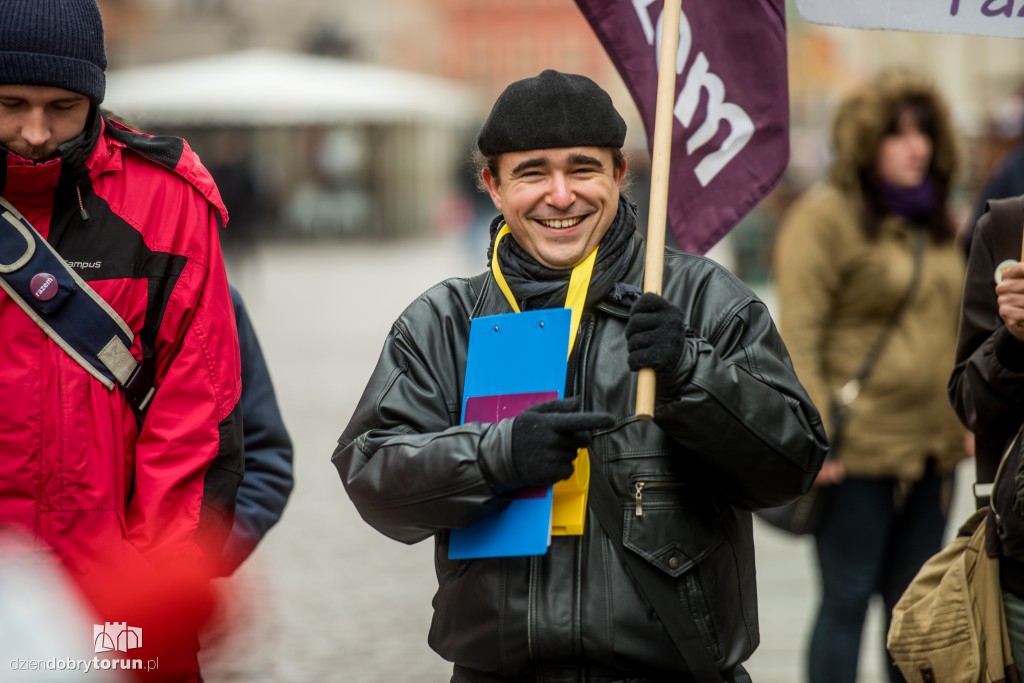 Torunianie przeciw CETA i TTIP