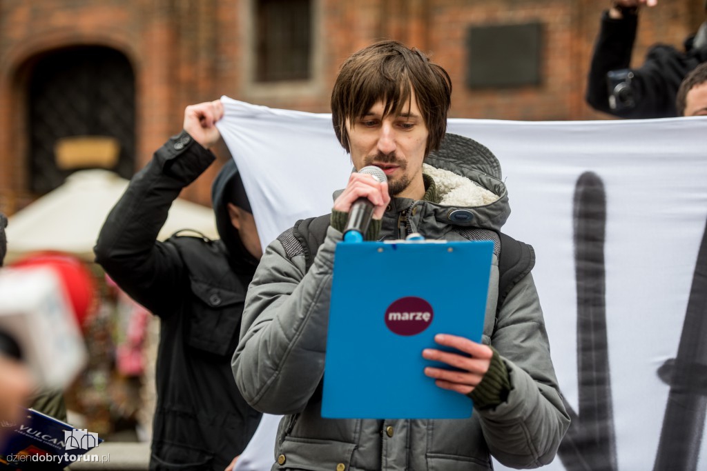Torunianie przeciw CETA i TTIP