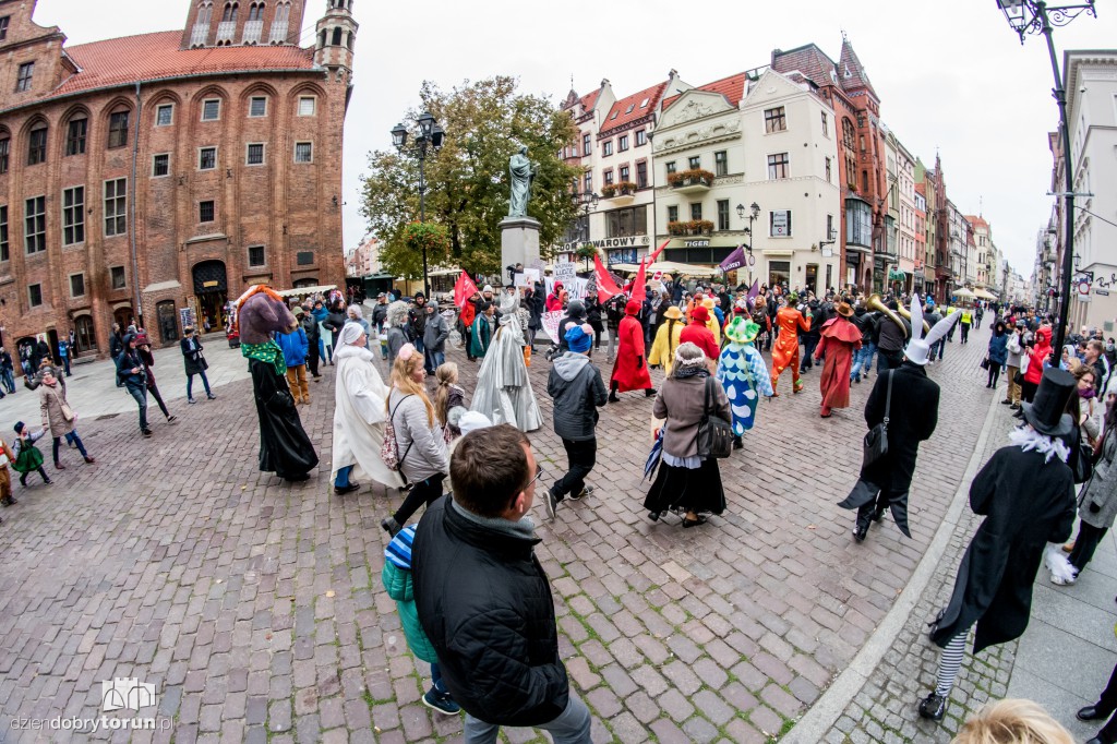Festiwal teatrów lalek - parada!
