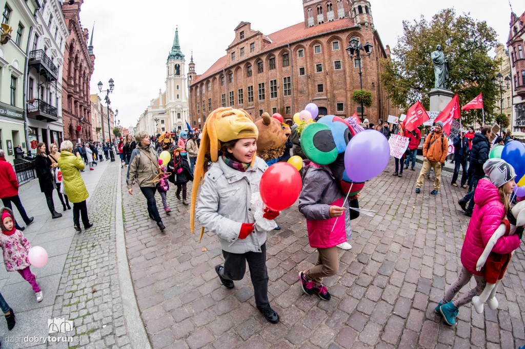 Festiwal teatrów lalek - parada!