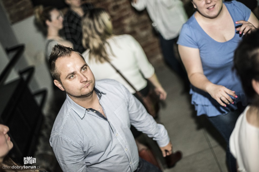 Sobotnia noc w Toruniu-u Szwejka