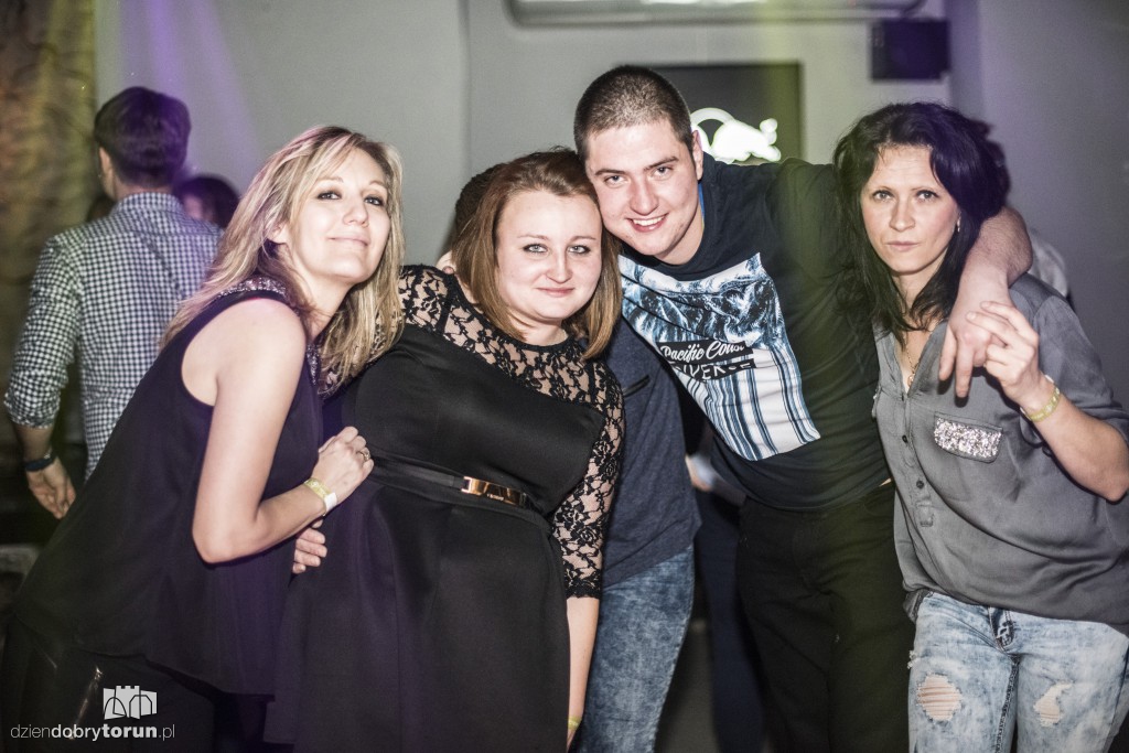 Sobotnia noc w Toruniu-u Szwejka