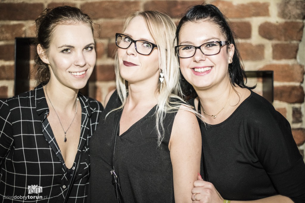 Sobotnia noc w Toruniu-u Szwejka