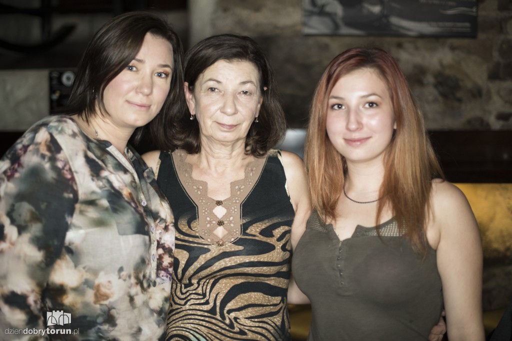 Toruń nocą: Impreza w Baranim Łbie