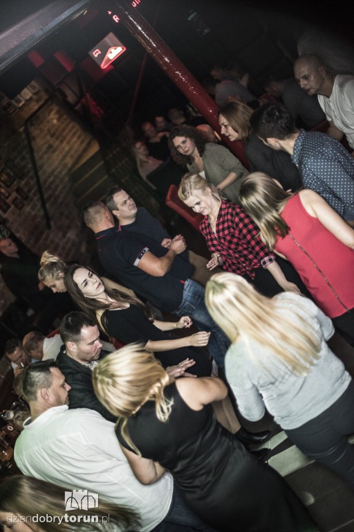 Toruń nocą: Impreza w Baranim Łbie