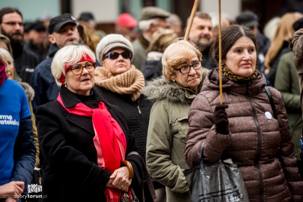 Protest KOD w rocznicę rządów PiS