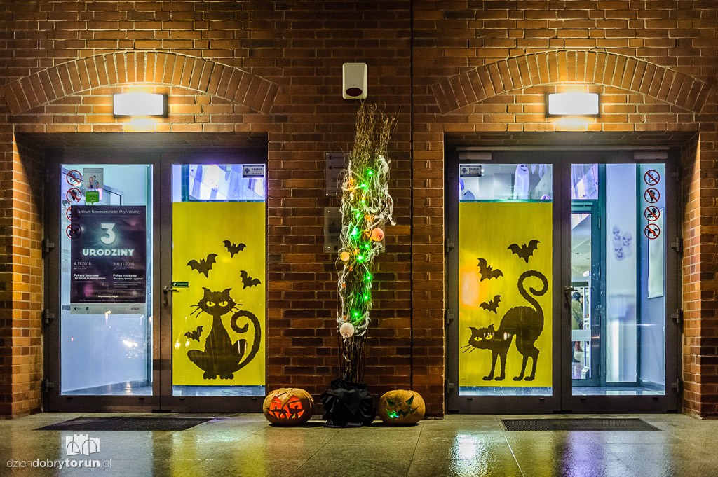 Halloween Straszny Młyn