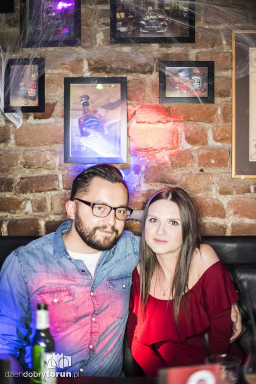 Piątkowy clubbing w Baranim Łbie