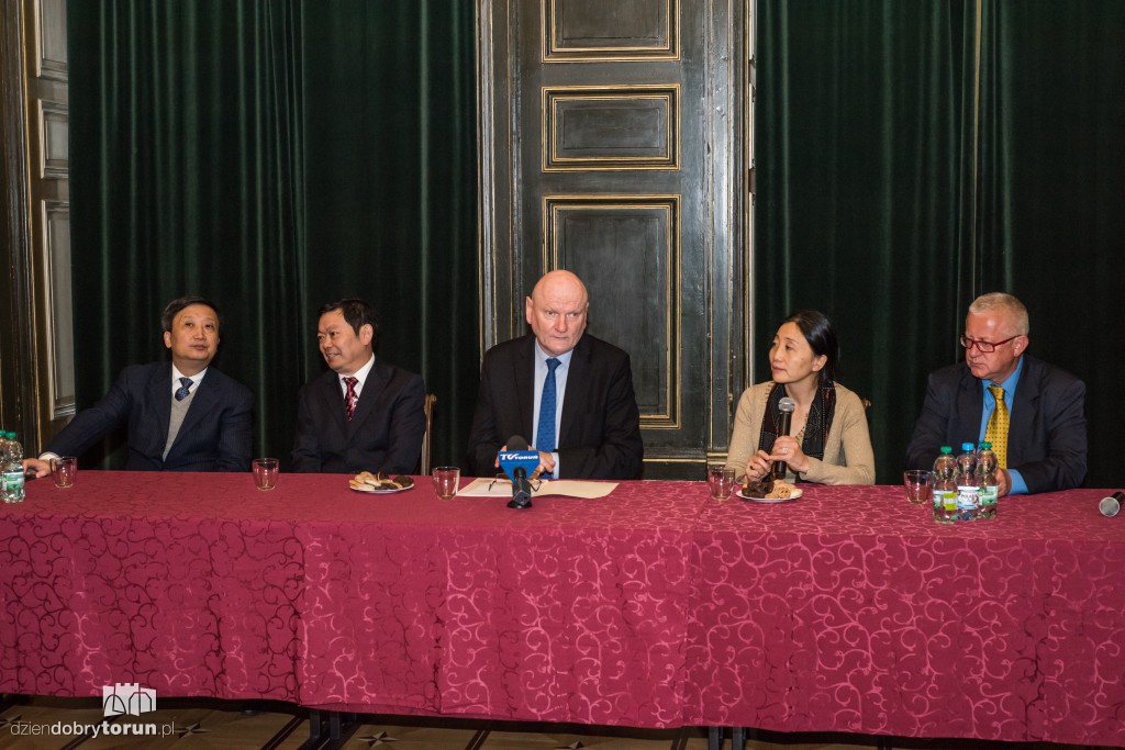 Chinścy dziennikarze u Zaleskiego