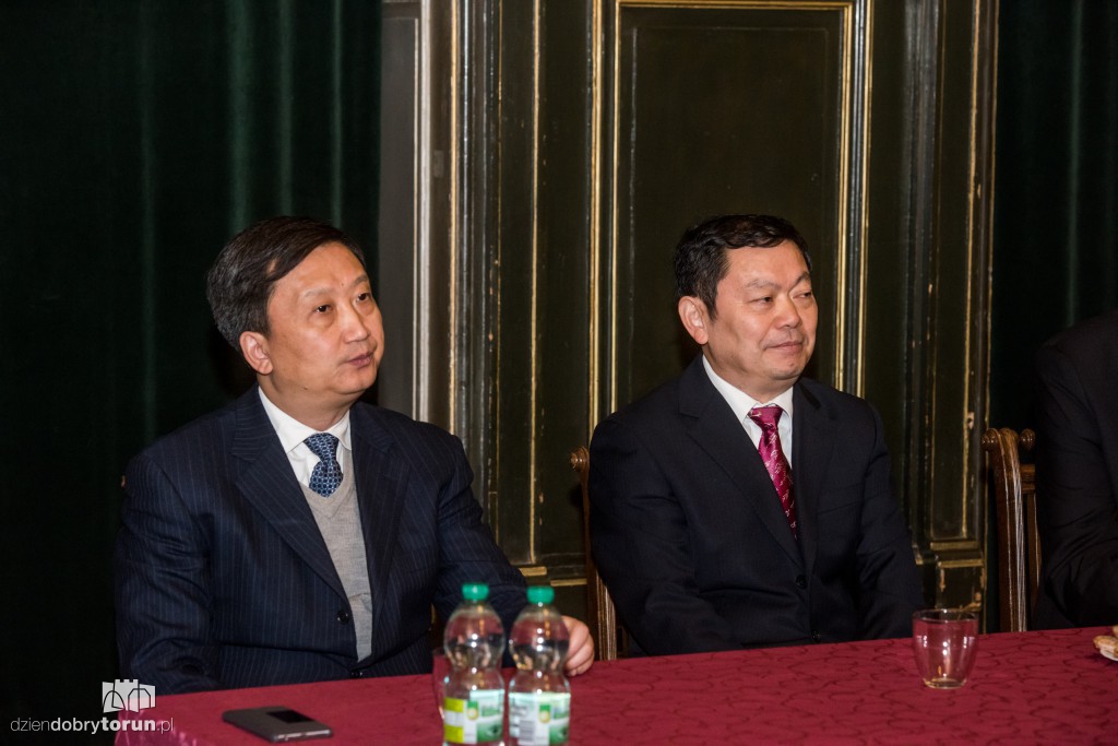 Chinścy dziennikarze u Zaleskiego