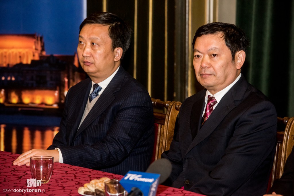 Chinścy dziennikarze u Zaleskiego