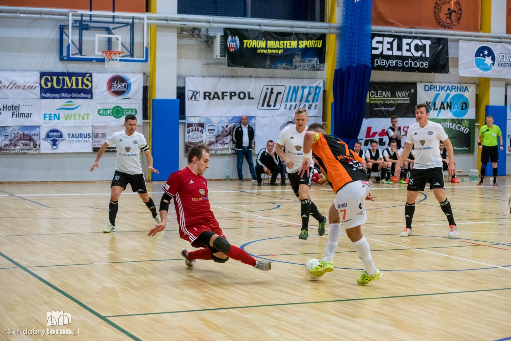 FC Toruń - MKF Solne Miasto Wieliczka