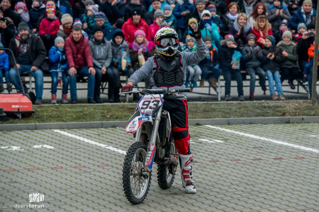 Monster Trucki opanowały Motoarenę