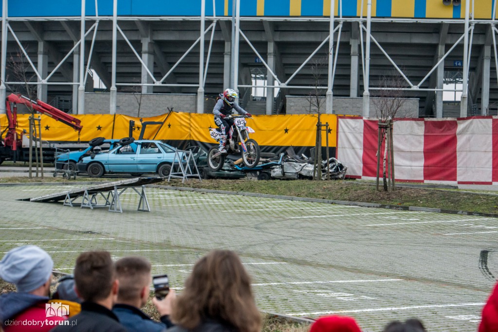 Monster Trucki opanowały Motoarenę