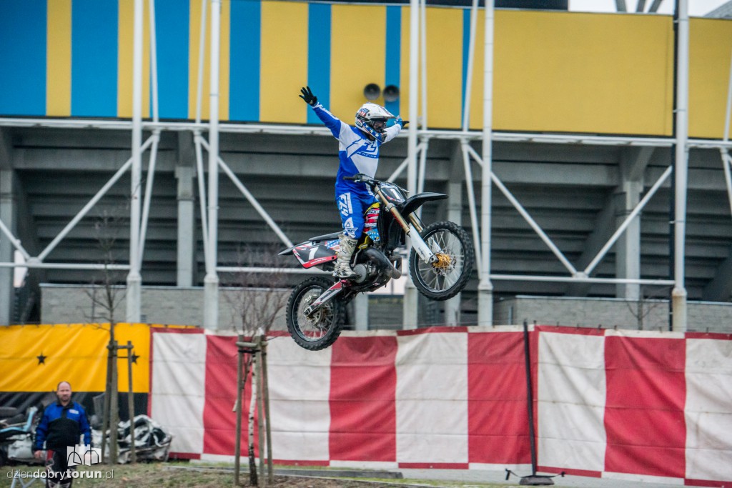 Monster Trucki opanowały Motoarenę