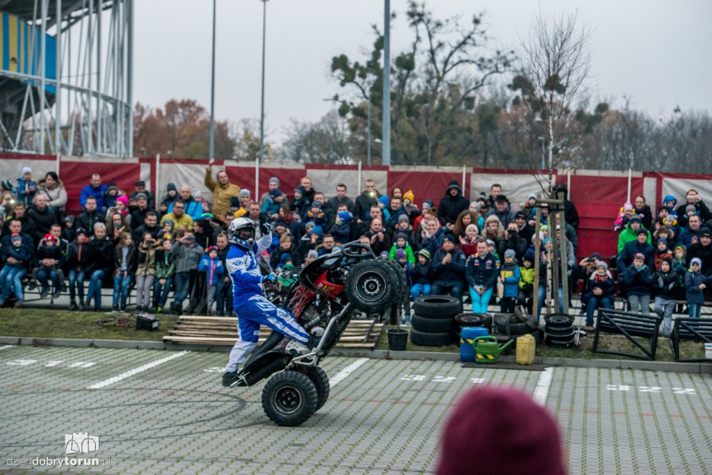 Monster Trucki opanowały Motoarenę