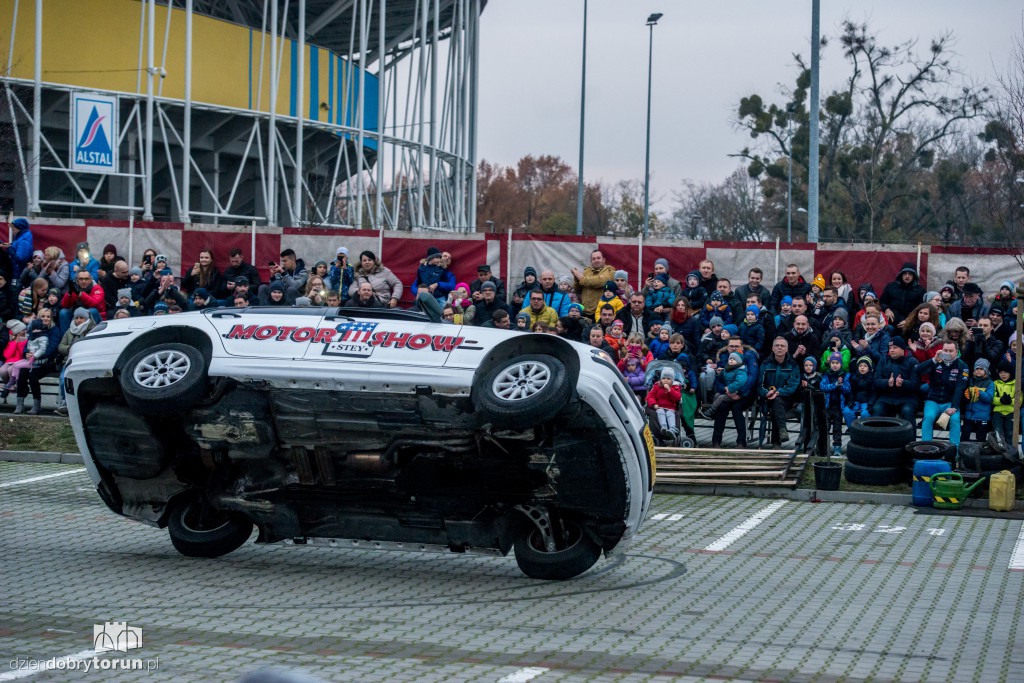 Monster Trucki opanowały Motoarenę