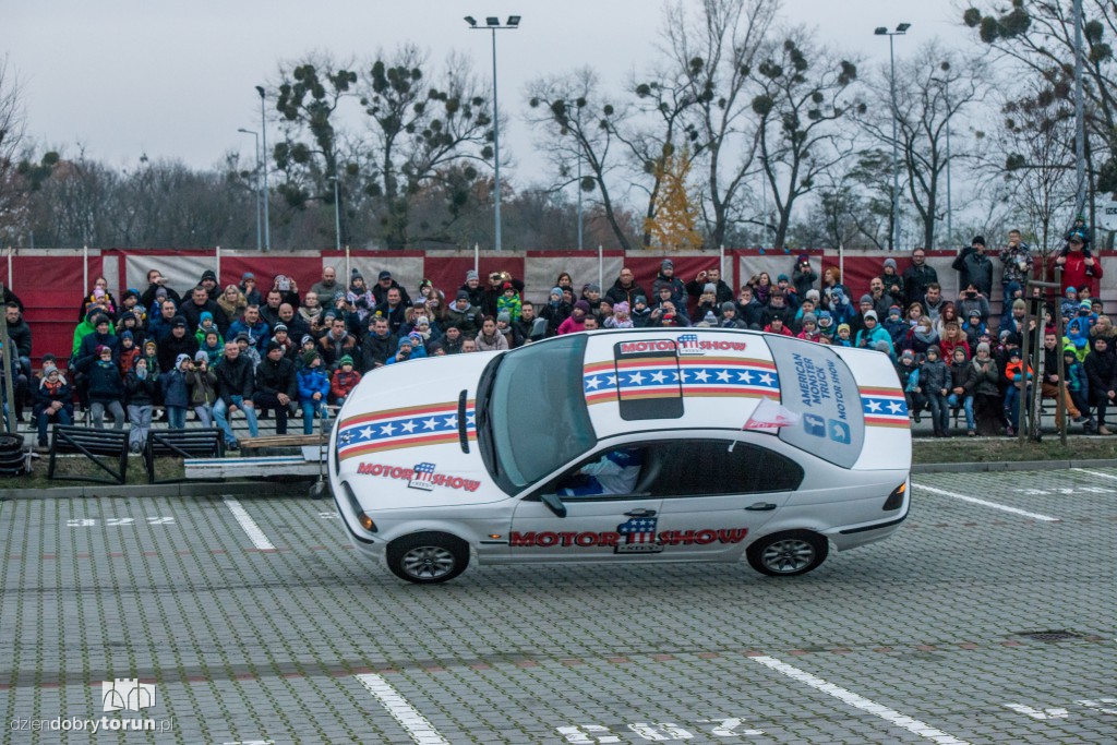 Monster Trucki opanowały Motoarenę