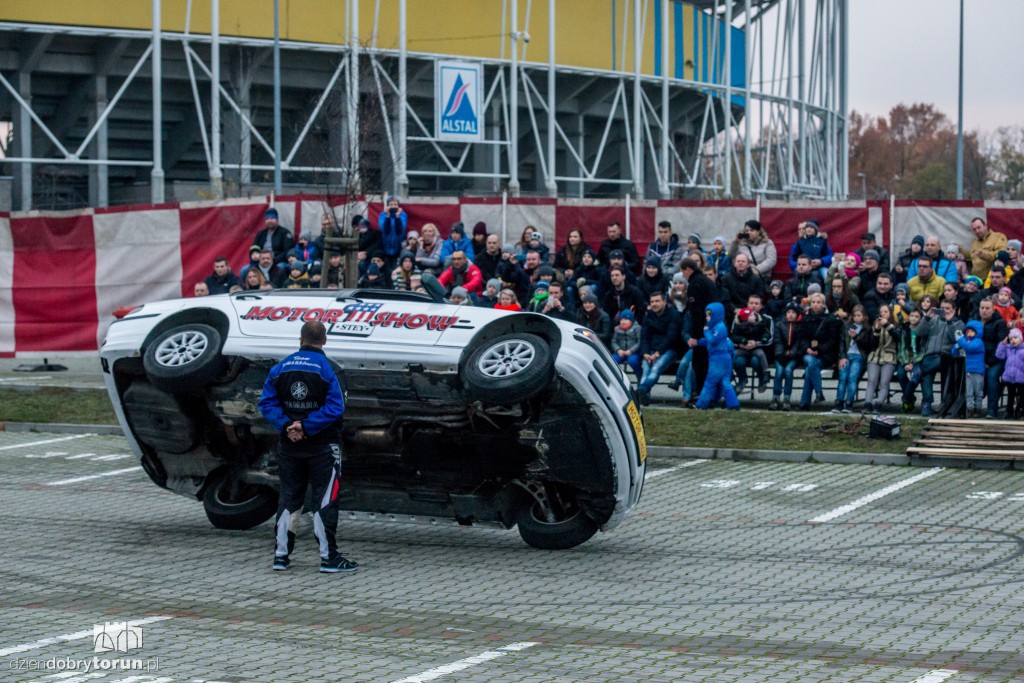Monster Trucki opanowały Motoarenę