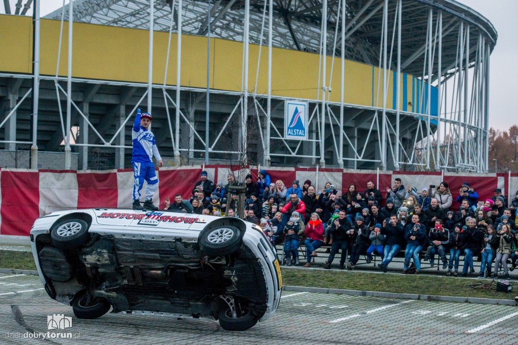 Monster Trucki opanowały Motoarenę