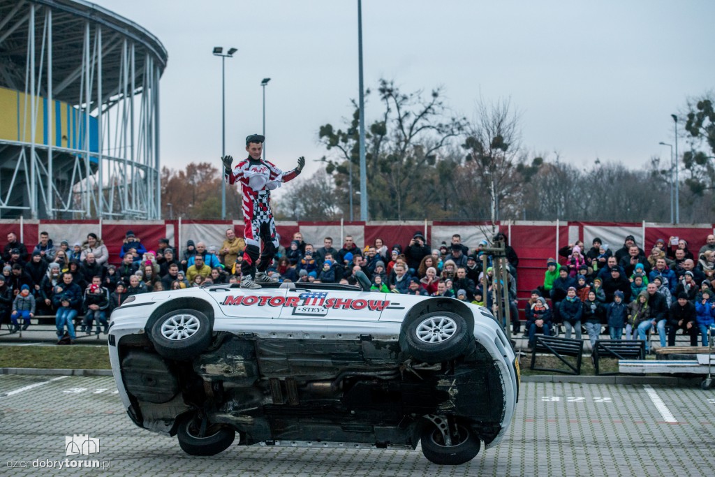 Monster Trucki opanowały Motoarenę