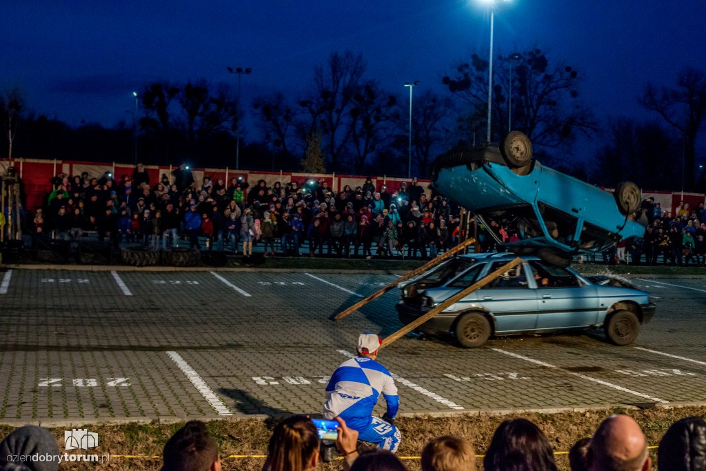 Monster Trucki opanowały Motoarenę