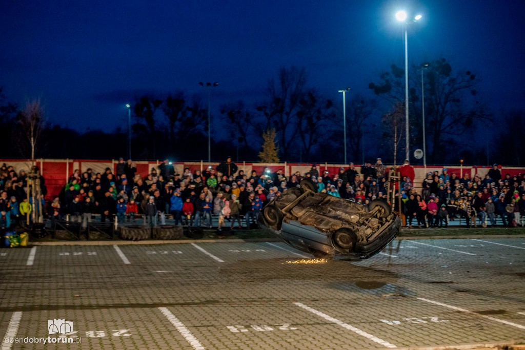Monster Trucki opanowały Motoarenę