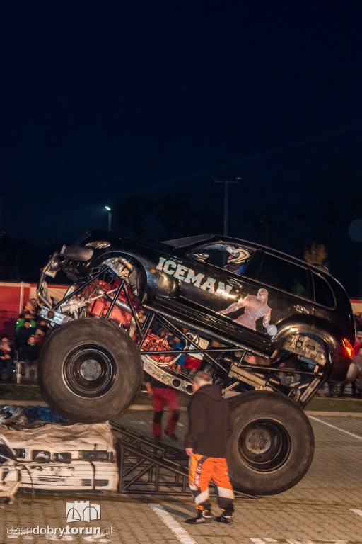 Monster Trucki opanowały Motoarenę