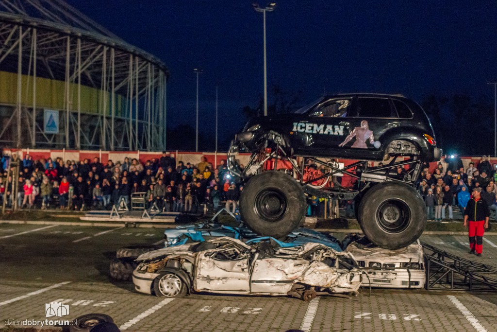 Monster Trucki opanowały Motoarenę