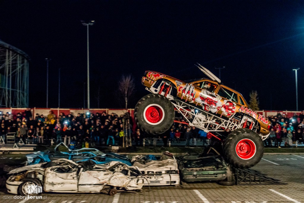Monster Trucki opanowały Motoarenę