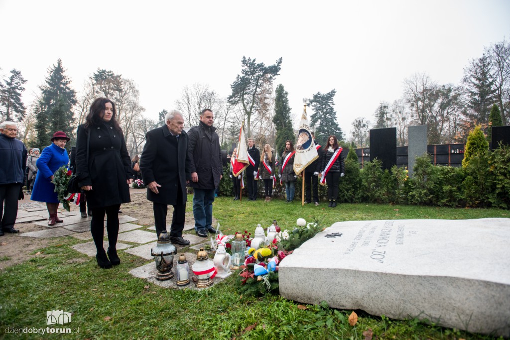 Cichociemni - hołd dla gen. Zawackiej