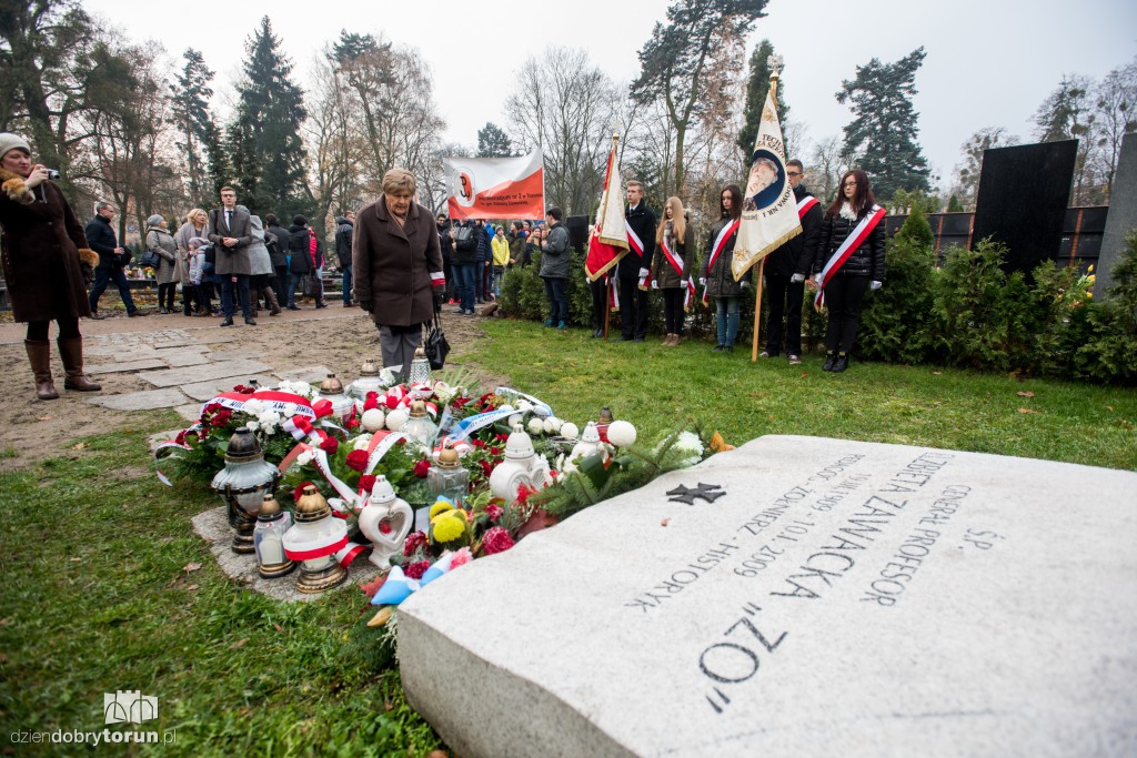Cichociemni - hołd dla gen. Zawackiej