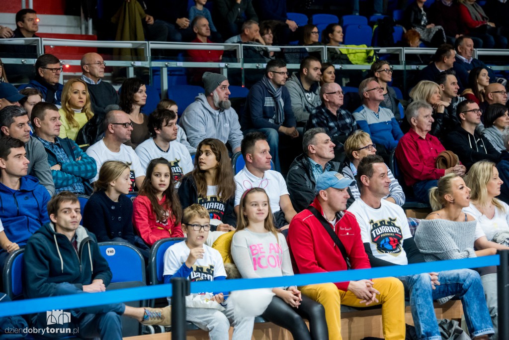 Polski Cukier Toruń pokonuje Polpharmę